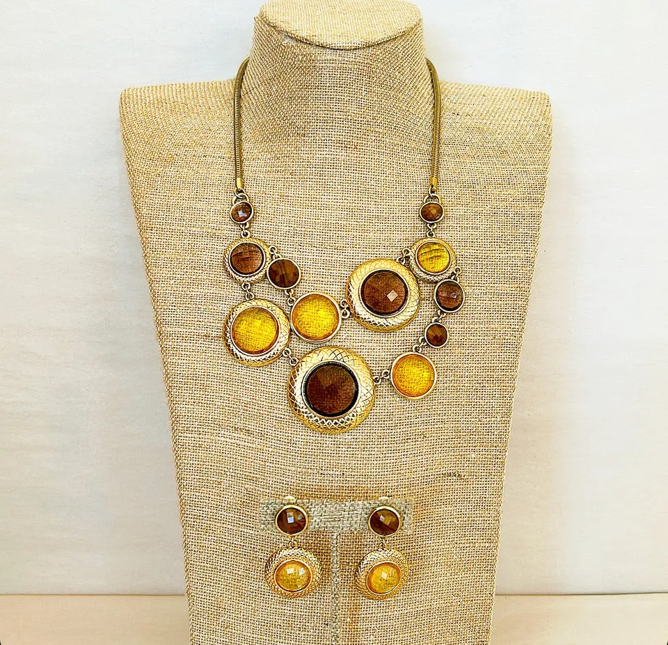 1990’s signed Liz Claiborne statement necklace