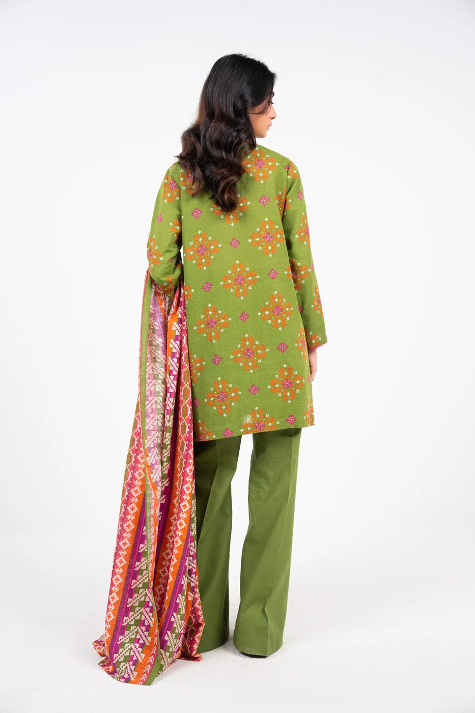 3 Piece Printed Khaddar Suit With Light Khaddar Dupatta