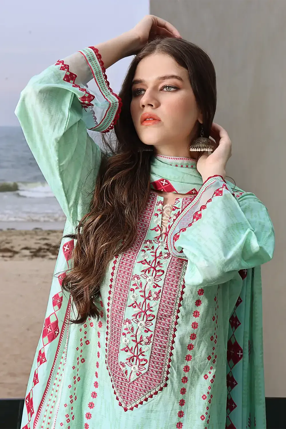 3PC Embroidered Unstitched Lawn Suit KL-2557