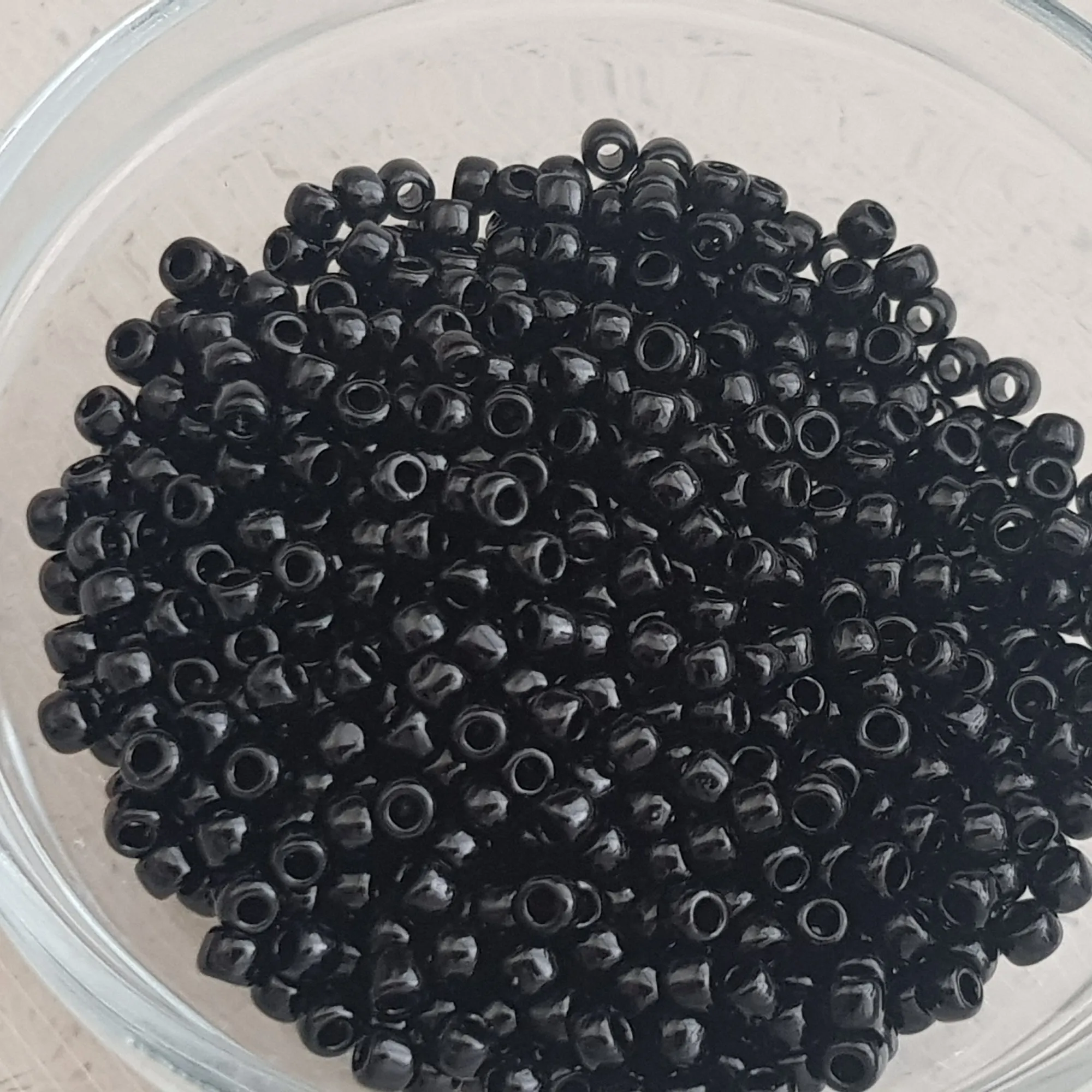 6/0 TR-49 Jet Black Opaque 10g/30g Round Toho Seed Beads - Beading Supply