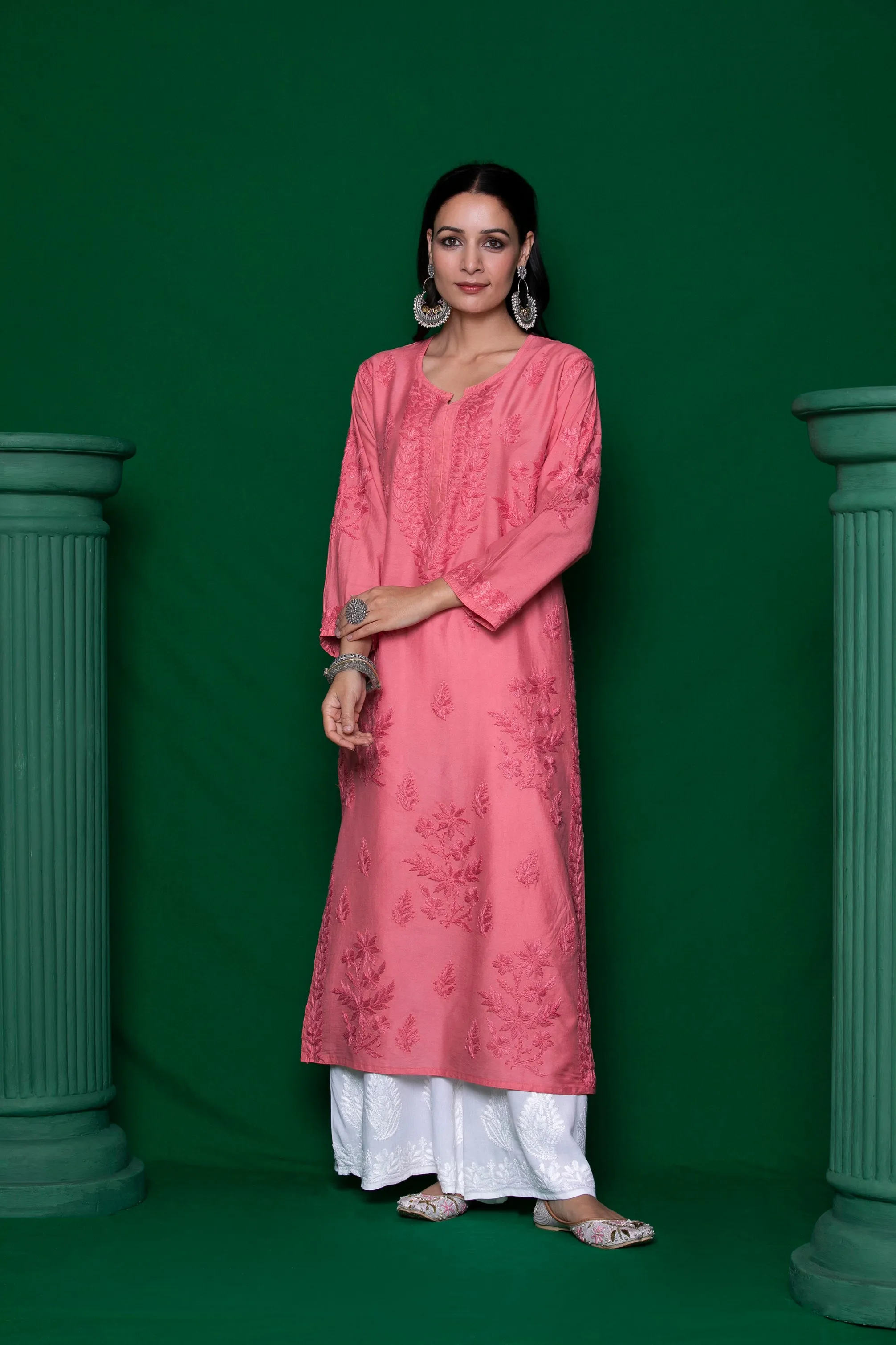 Chanderi Chikankari Solid Women's Long Kurta - Pink