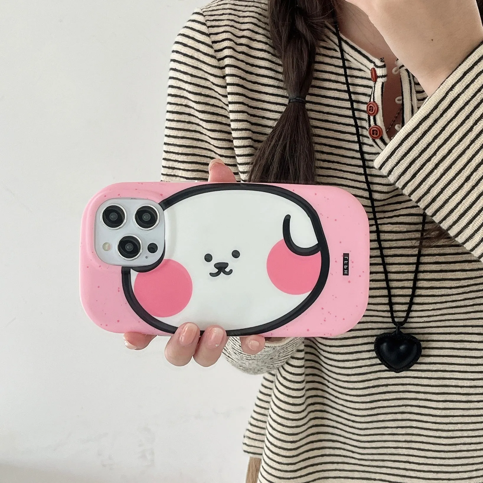 Cute Designer Silicon Oval Shape Case for iPhone ( Pink Pig )