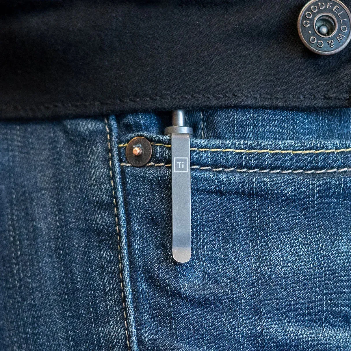 Dual Side Click Pen