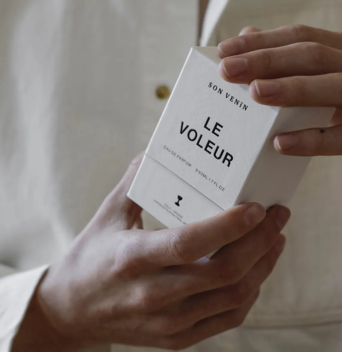 Eau de parfume SON VENIN LE VOLEUR