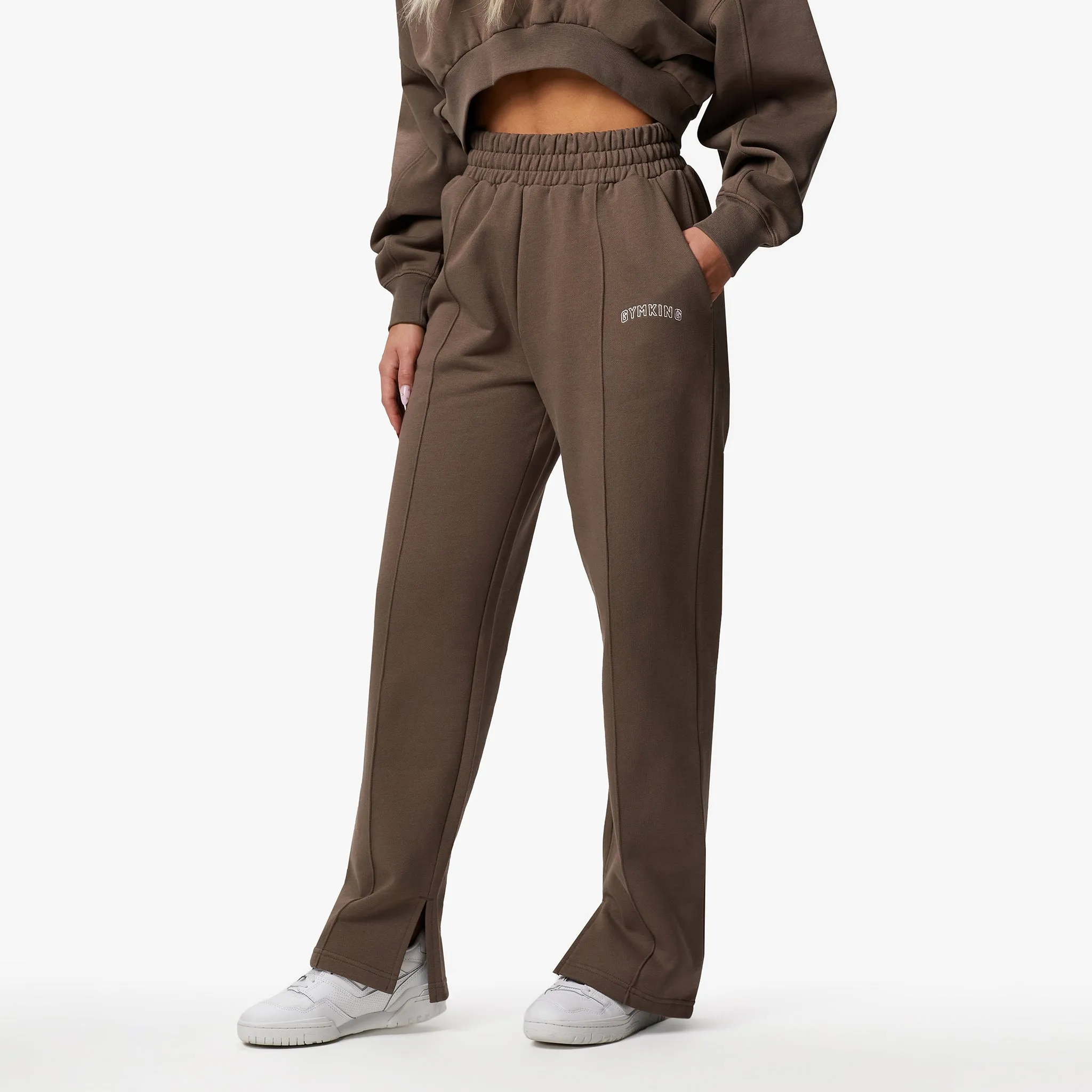 Gym King Refresh Straight Leg Jogger - Deep Mink