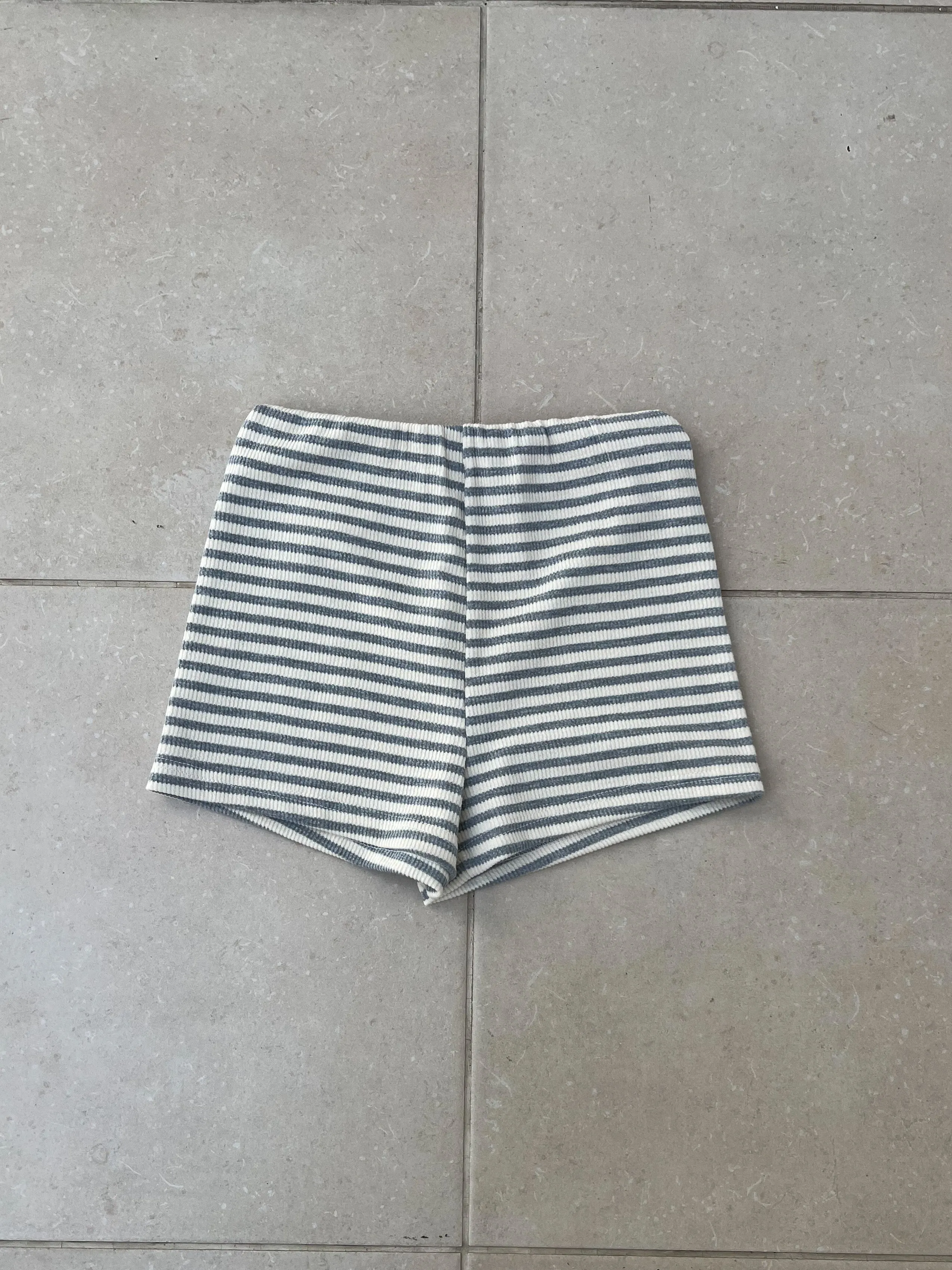 Marine Border Rib Short Pants