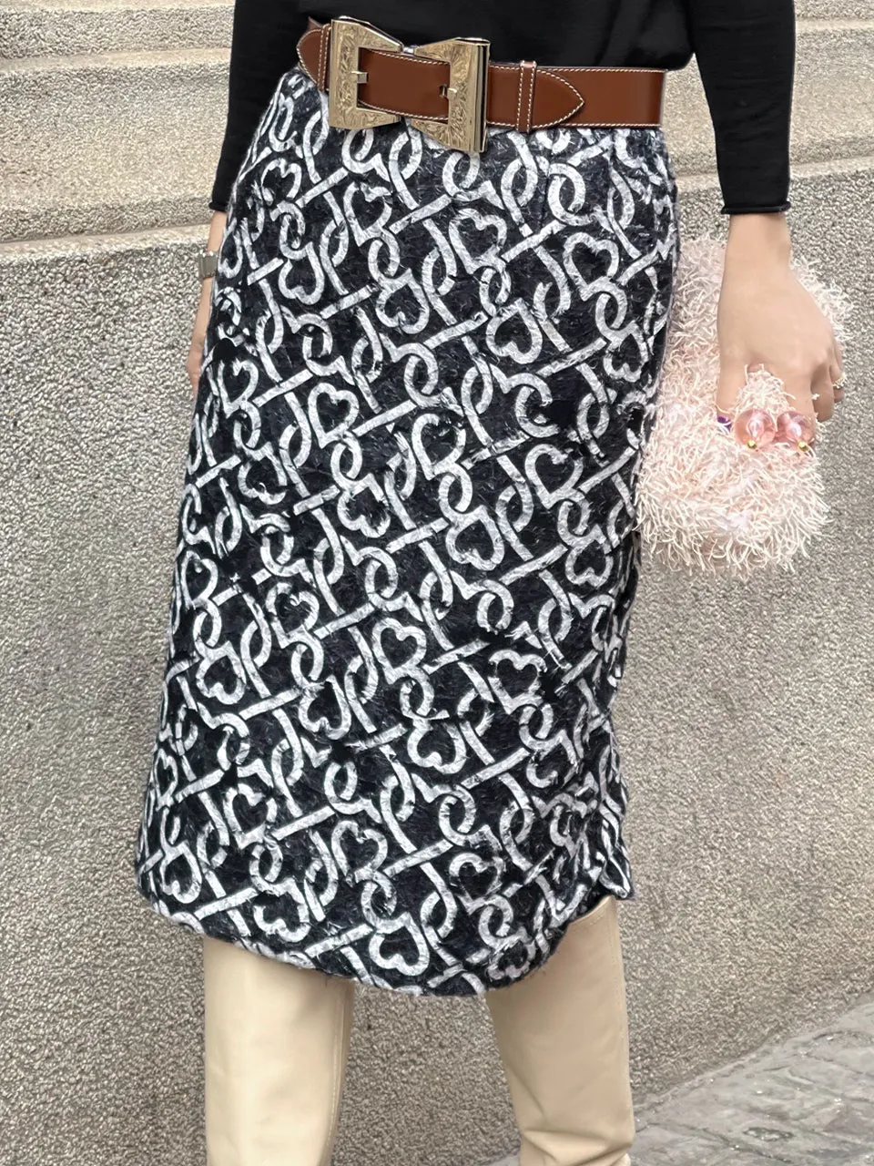 Surprise Sale! Furry Print Studded Pleat Back Straight Skirt