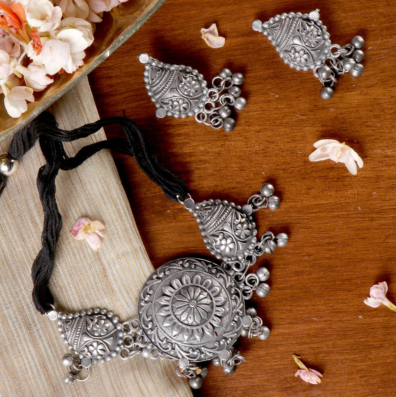 Teejh Avni Floral Antique Silver Oxidised Necklace Set