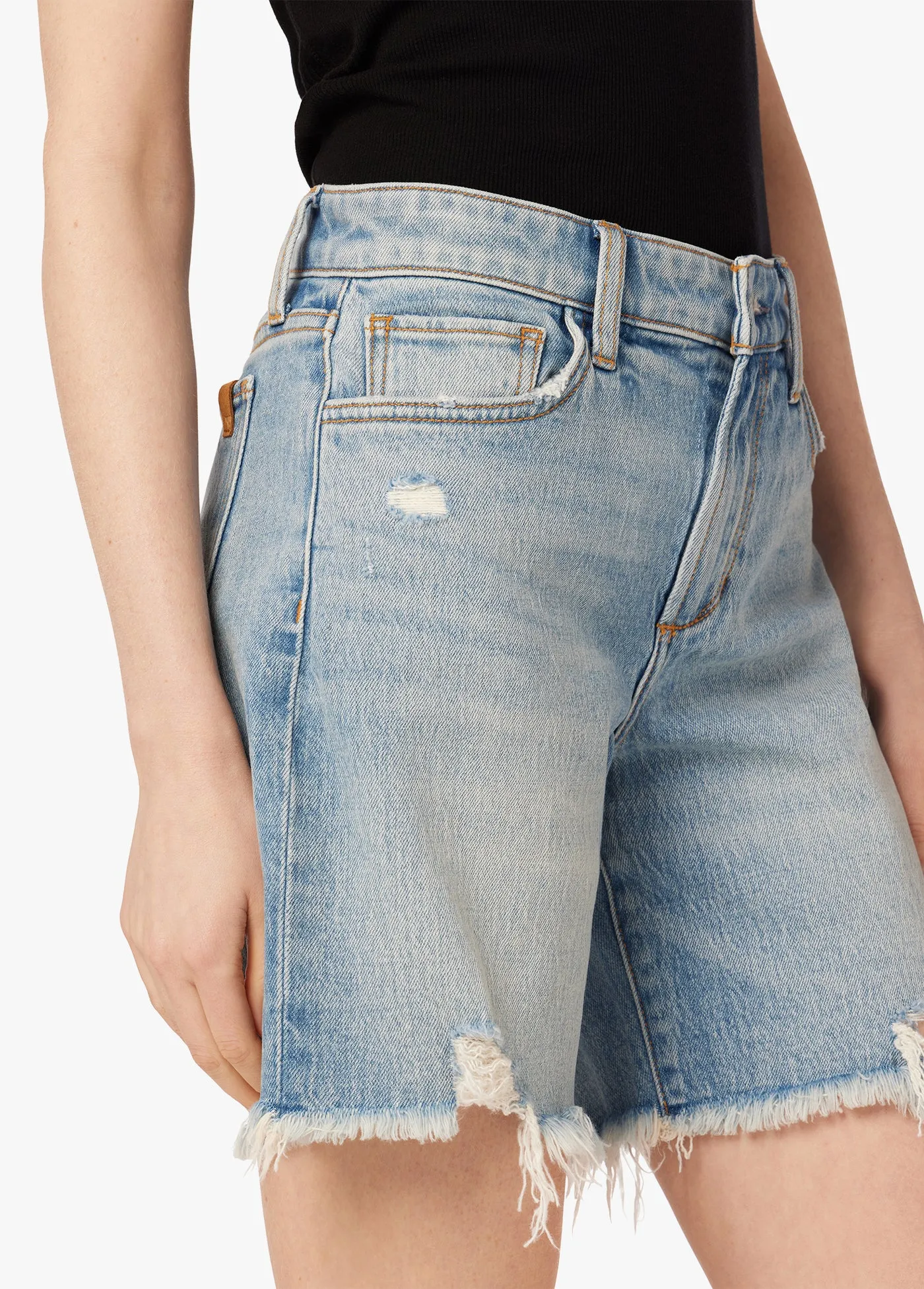 THE 7" LARA BERMUDA SHORT