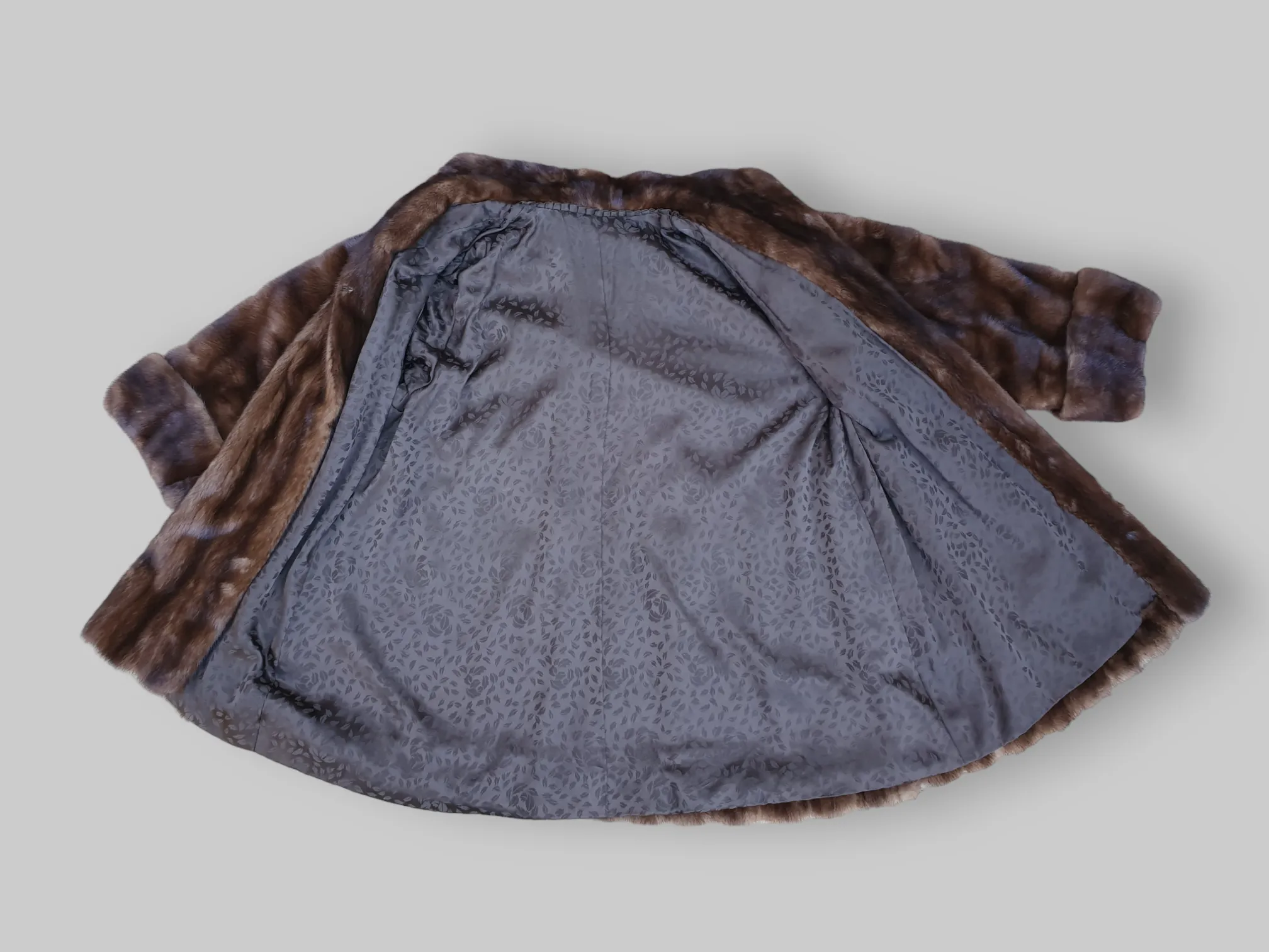 Vintage Lunaraine Mink Stroller -Large